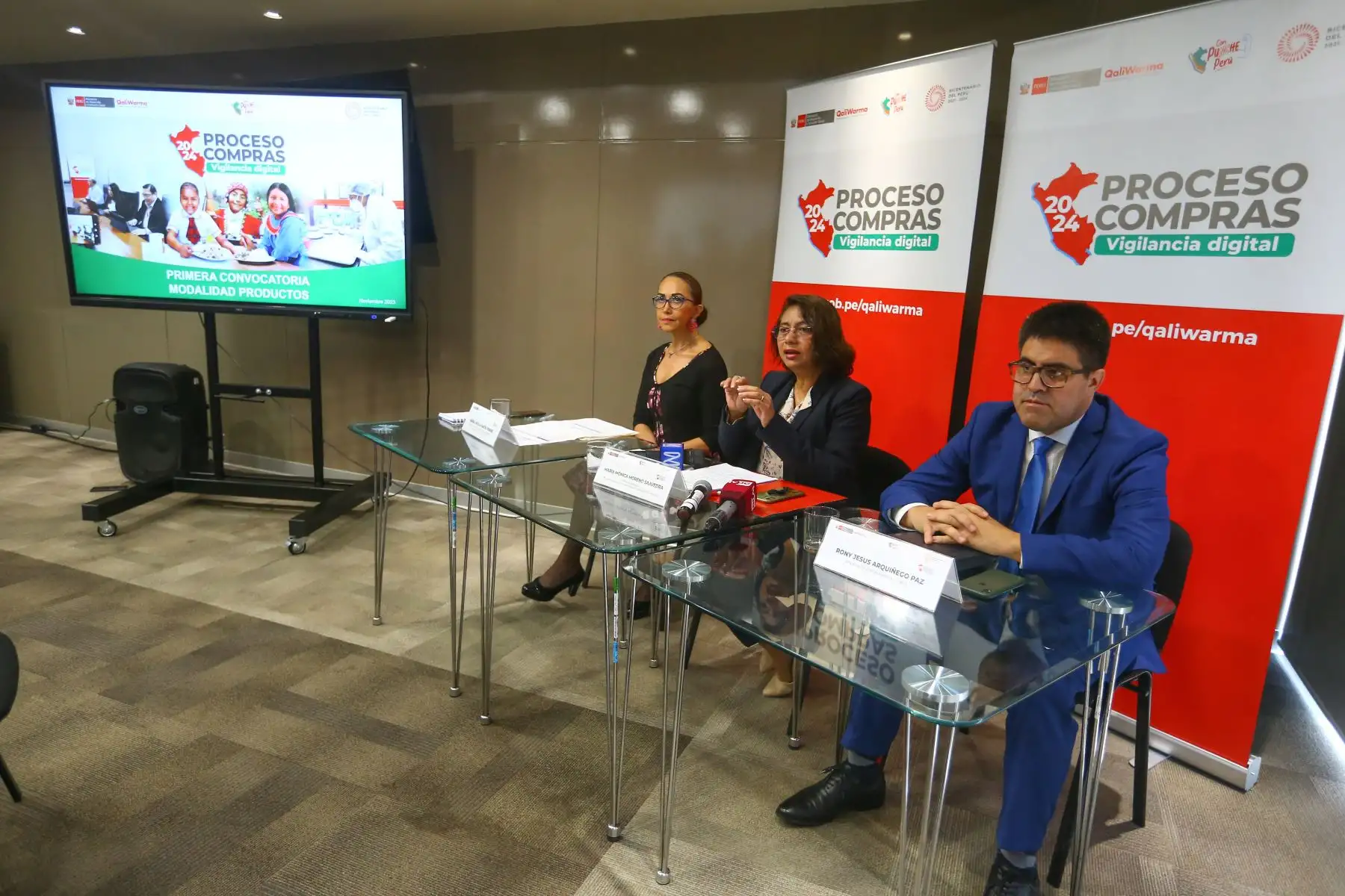 La Directora Ejecutiva del Programa Nacional de Alimentación Escolar Qali Warma, María Monica Moreno, del Ministerio de Desarrollo e Inclusión Social (Midis), ofreció el día de hoy una conferencia de prensa para presentar la primera convocatoria del Proceso de Compras Electrónico 2024; con la cual, se busca garantizar la atención del servicio alimentario escolar desde el primer día de clases del próximo año lectivo 2024.
Foto: ANDINA/Eddy Ramos