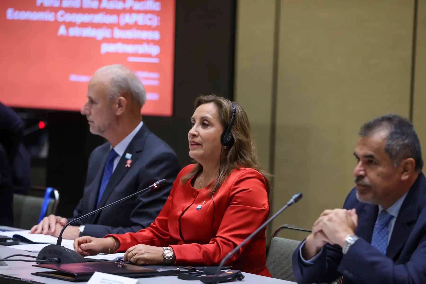 Presidenta Boluarte participó en la sesión de promoción país y atracción de inversiones, en el marco de APEC 2023. Foto: ANDINA/Prensa Presidencia