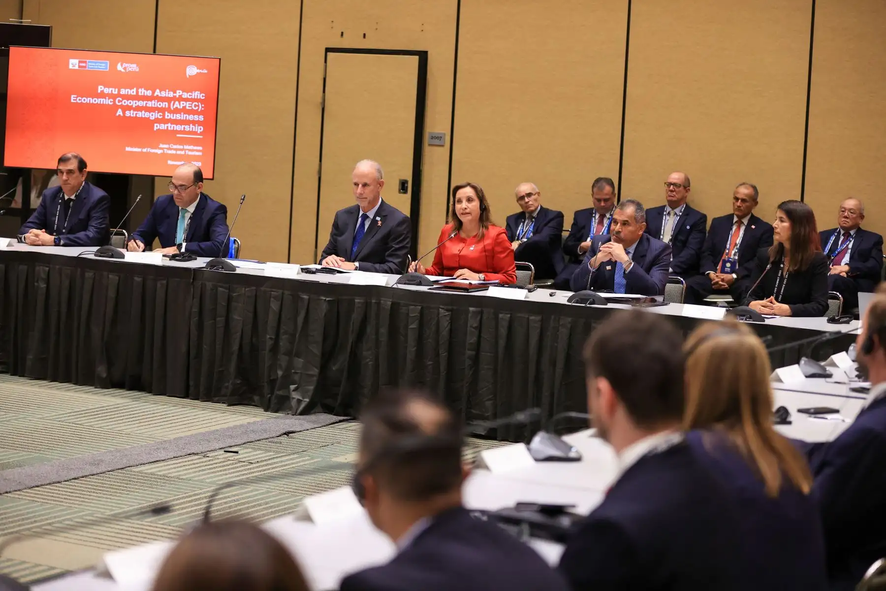 Presidenta Boluarte participó en la sesión de promoción país y atracción de inversiones, en el marco de APEC 2023. Foto: ANDINA/Prensa Presidencia