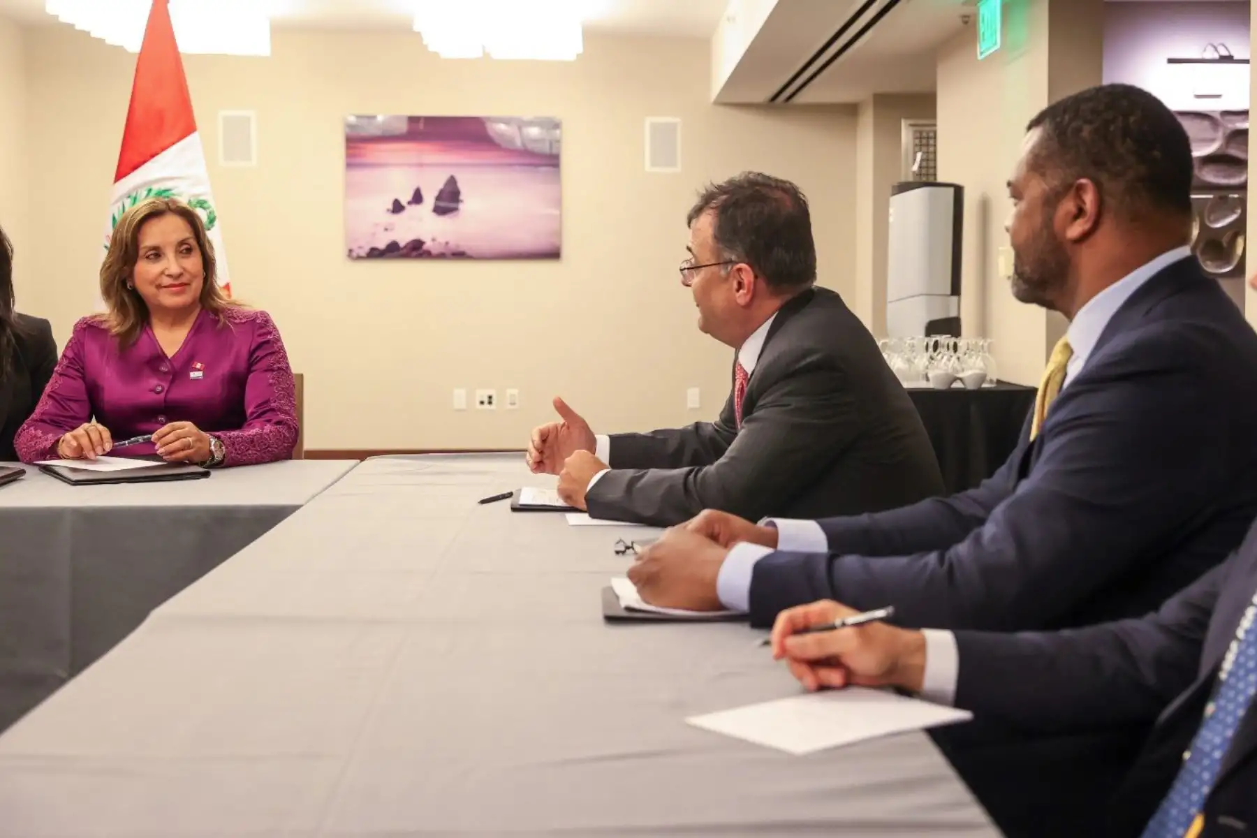 La presidenta Dina Boluarte sostuvo una reunión con altos ejecutivos de @Google, quienes señalaron su interés de tener mayor inversión en Perú. Foto: ANDINA/Prensa Presidencia