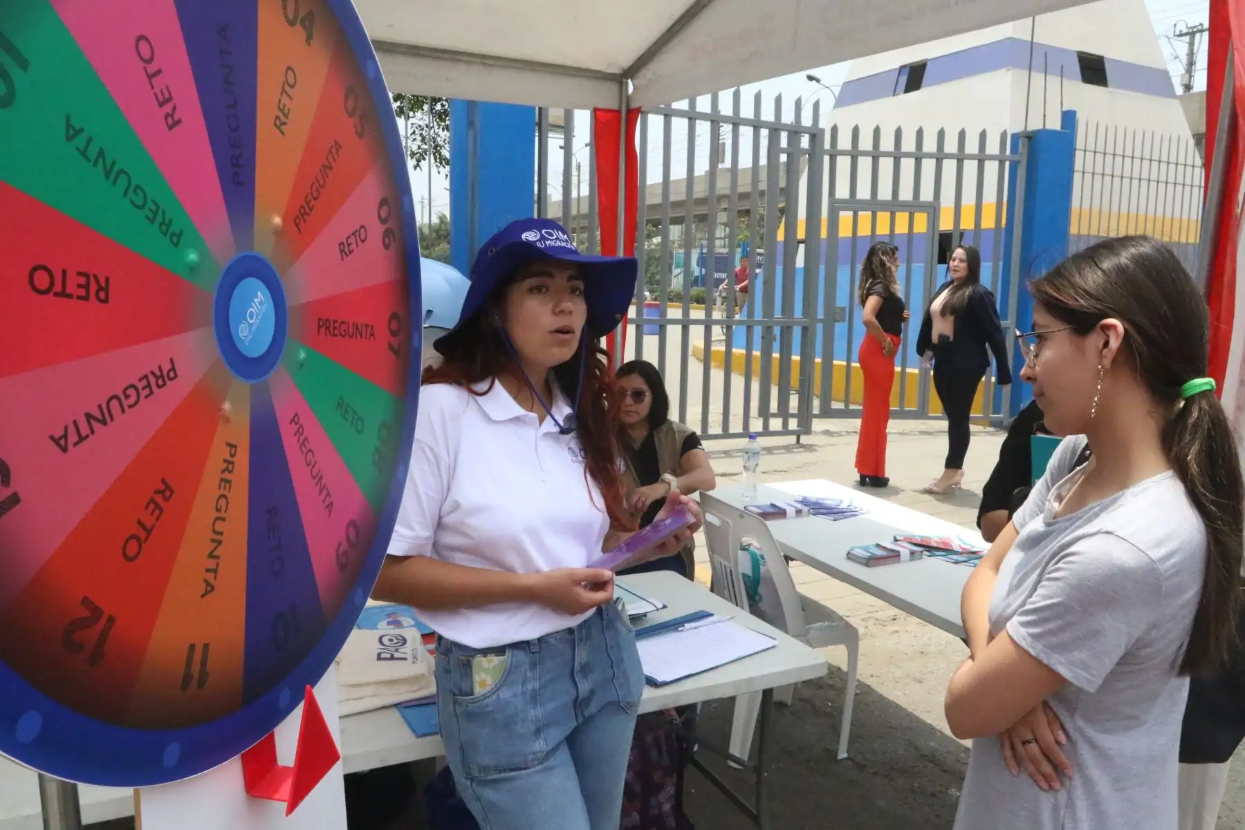 El ministro de Trabajo y Promoción del Empleo, Daniel Maurate, inauguró la Mega Feria del Empleo en San Juan de Lurigancho, donde se ofrecen más de 7 mil vacantes laborales. FOTO:ANDINA/Hector Vinces