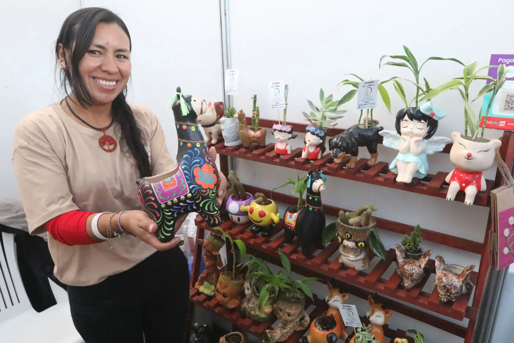 El ministro de Trabajo y Promoción del Empleo, Daniel Maurate, inauguró la Mega Feria del Empleo en San Juan de Lurigancho, donde se ofrecen más de 7 mil vacantes laborales. FOTO:ANDINA/Hector Vinces