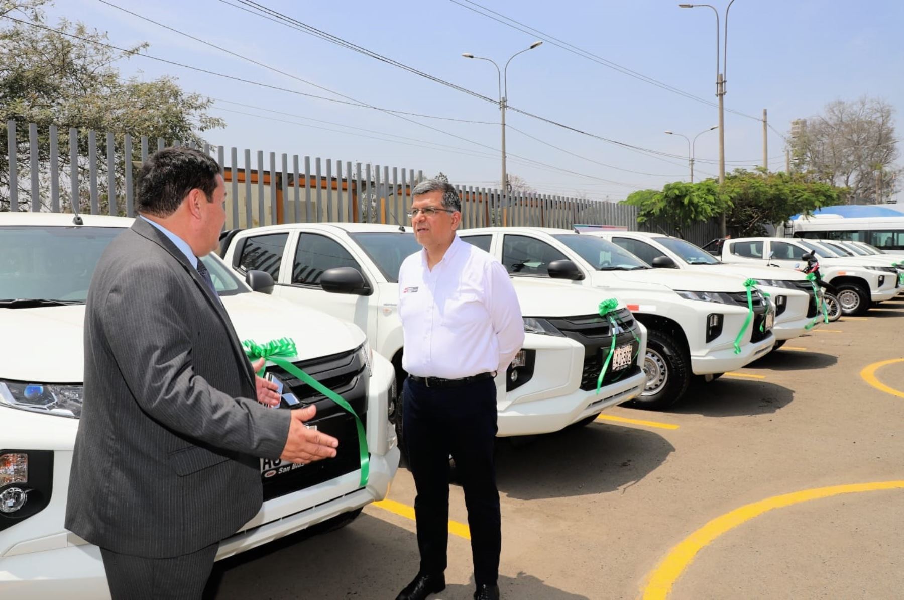 MIDAGRI entrega al SENASA nueva flota vehicular para mejorar servicios a productores