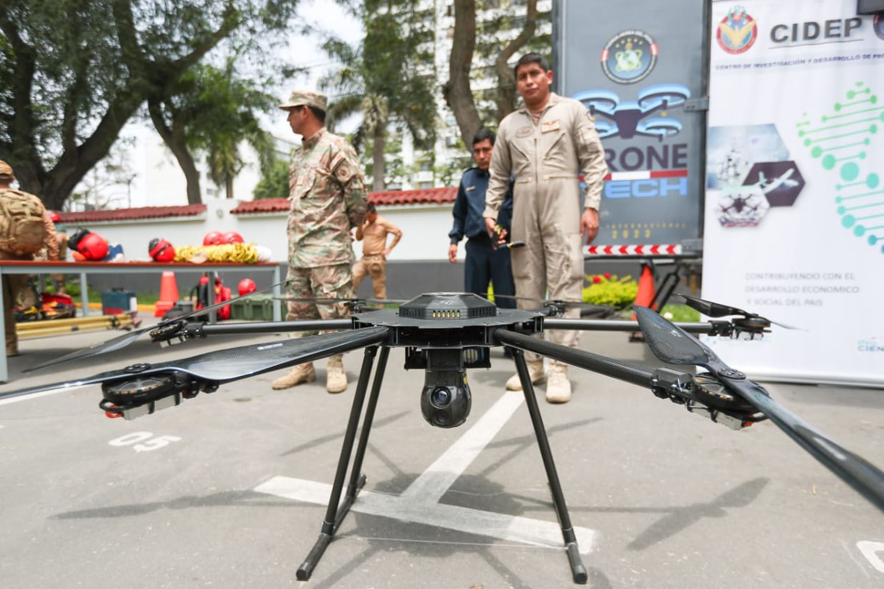 Los asistentes al  Drone Tech 2023 podrán presenciar de ejercicios en vivo de patrullaje integrado aéreo.