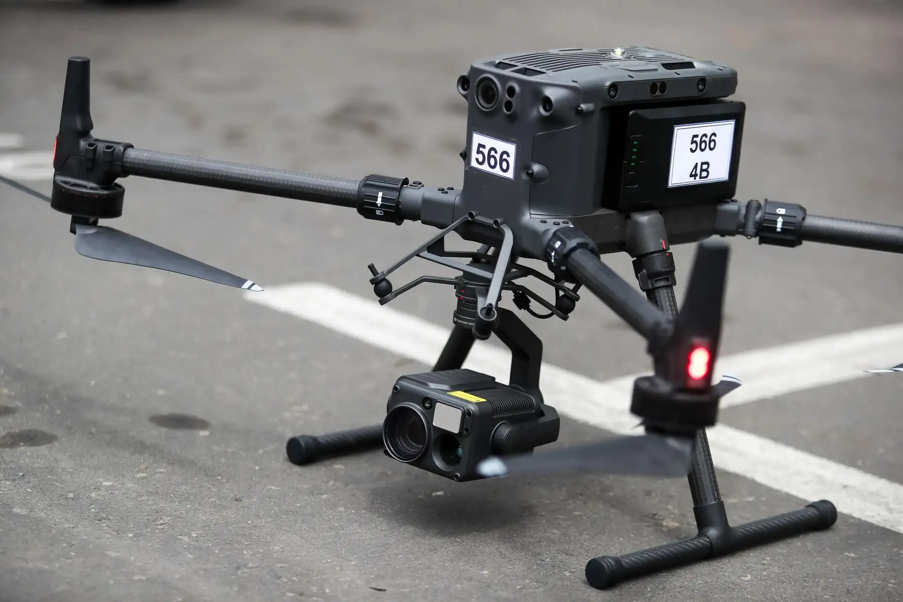 La automatización de vehículos aéreos no tripulados o drones facilita las tareas de patrullaje, seguridad, vigilancia de frontera y marítima. 
Foto: ANDINA/Ricardo Cuba
