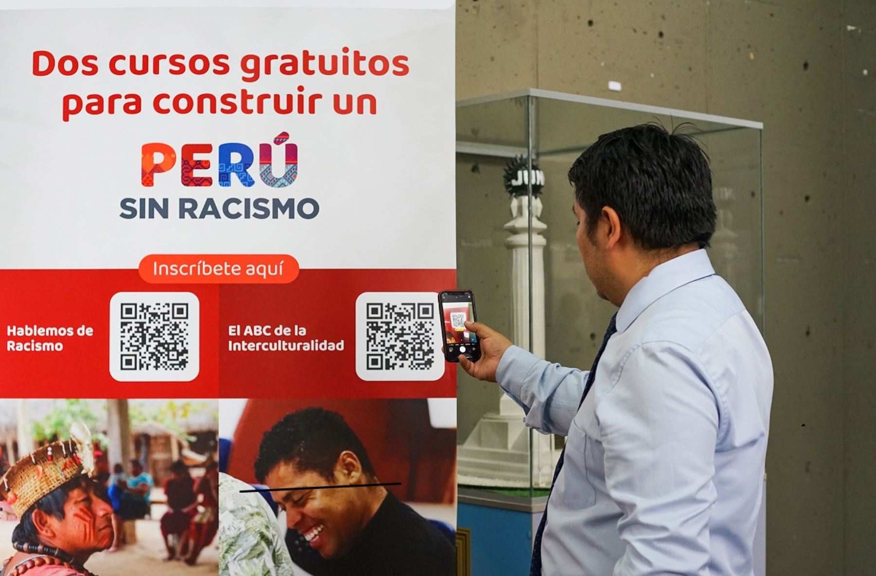 Cursos contra el racismo