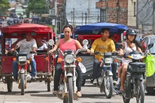 El Ministerio de Transportes y Comunicaciones (MTC), eliminó casi 150,000 licencias de conducir para motos y mototaxistas por irregularidades en el registro. Foto: Cortesía.