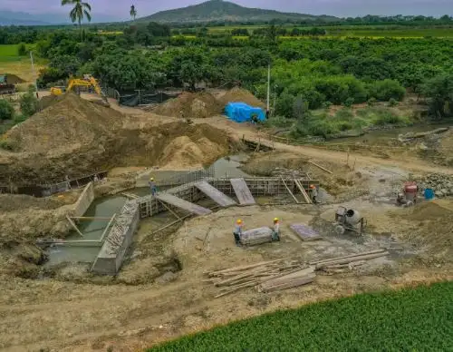 En cinco regiones del país se instalarán seis puentes para prevenir impactos por lluvias intensas que se originen por el Fenómeno El Niño.