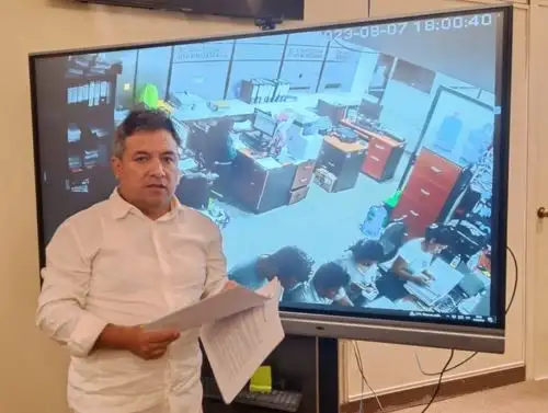 El suspendido alcalde de Trujillo, Arturo Fernández, enfrenta una nueva denuncia, esta vez por una presunta sustracción de bienes municipales. Foto: ANDINA/difusión.