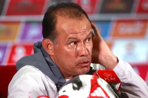 Juan Máximo Reynoso, entrenador de la selección peruana, ofreció esta tarde una conferencia de prensa. Foto: ANDINA/Vidal Tarqui