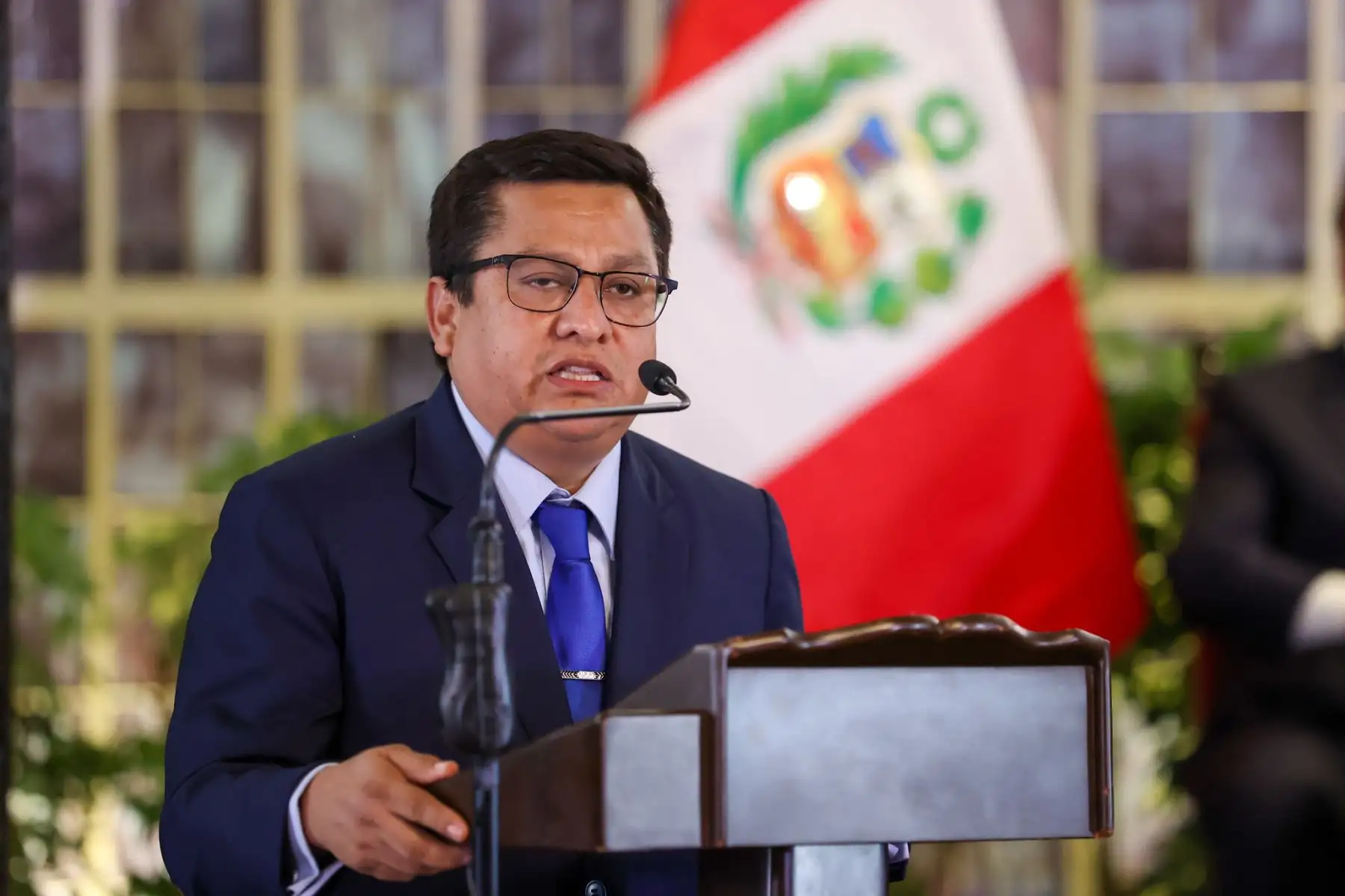 Exposición del ministro de Salud, César Vásquez, durante la presentación del quinto balance de gestión del Gobierno a cargo de la presidenta Dina Boluarte, junto a los miembros del Consejo de Ministros. Foto: ANDINA/Presidencia