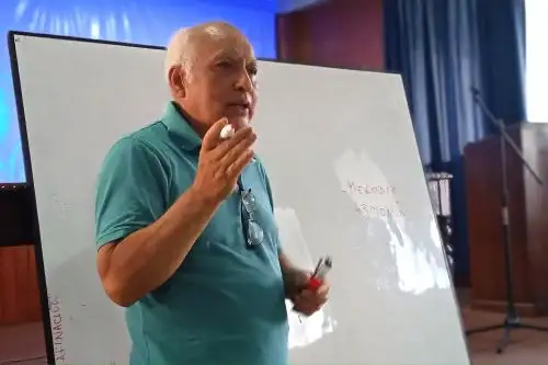 Félix Arturo Caldas y Caballero, Personalidad Meritoria de la Cultura. Foto: Facebook/Escuela de Arte Lorenzo Luján.