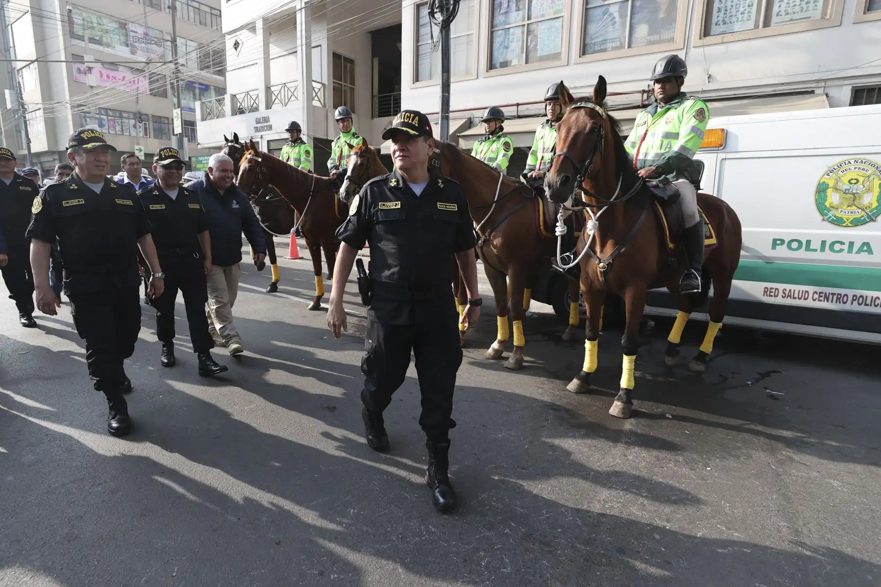 El Comandante General de la Policía Nacional del Perú, Jorge Luis Angulo Tejada, informó sobre la recuperación de espacios públicos y los servicios policiales con unidades especializadas contempladas en "El Plan Navidad y Año Nuevo Seguros 2023”

Foto: ANDINA/Juan Carlos Guzmán Negrini