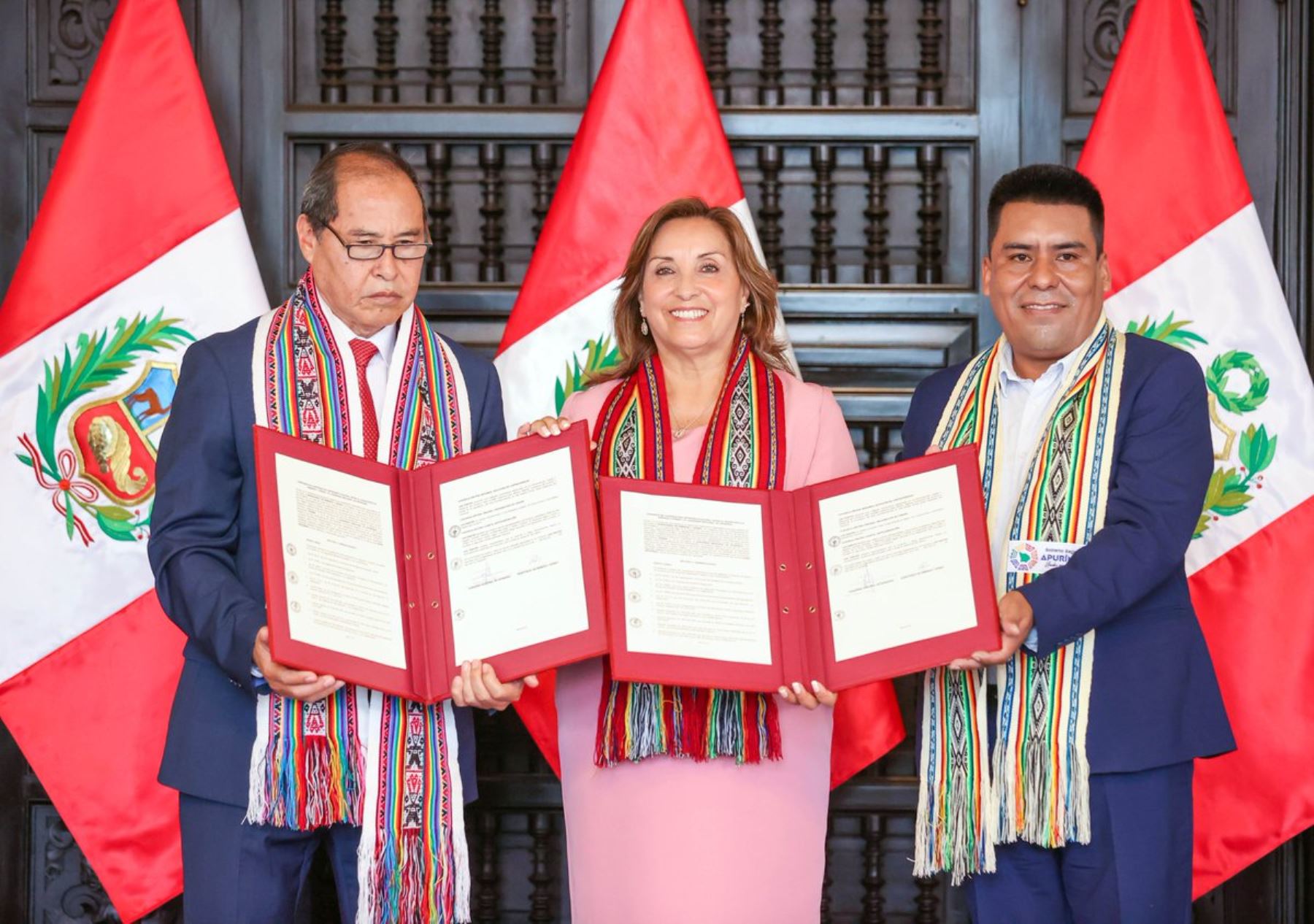 Presidenta de la República, Dina Boluarte, participó en firma de convenio para masificar gas natural en región Apurímac.ANDINA/Prensa Presidencia