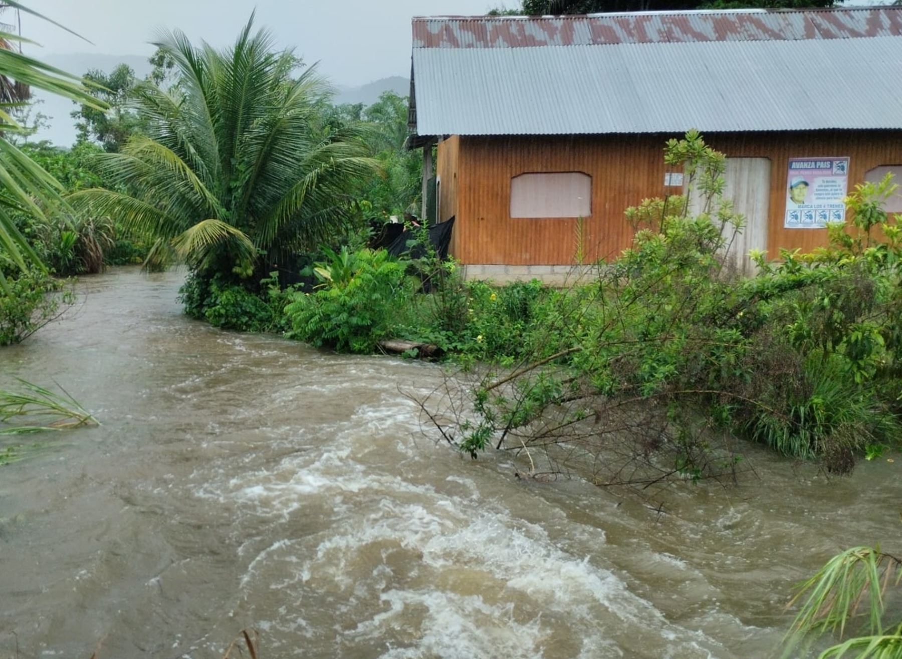 Desborde de río por lluvias intensas en la región Huánuco. Foto: ANDINA/Archivo