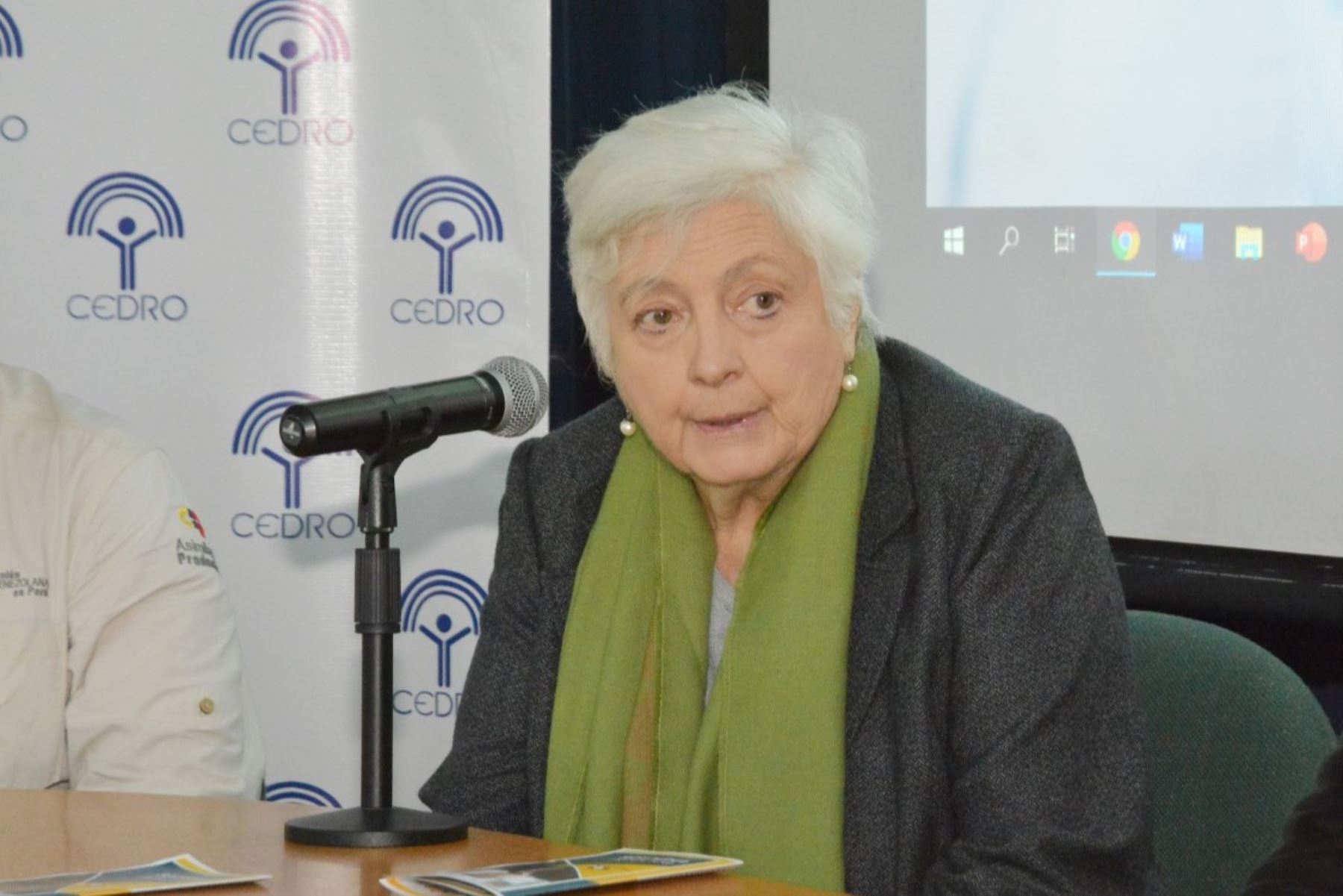 Directora de Cedro, Carmen Masías Claux, exhorta a denunciar la violencia contra la mujer en todas sus formas. Foto: CEDRO/Difusión.