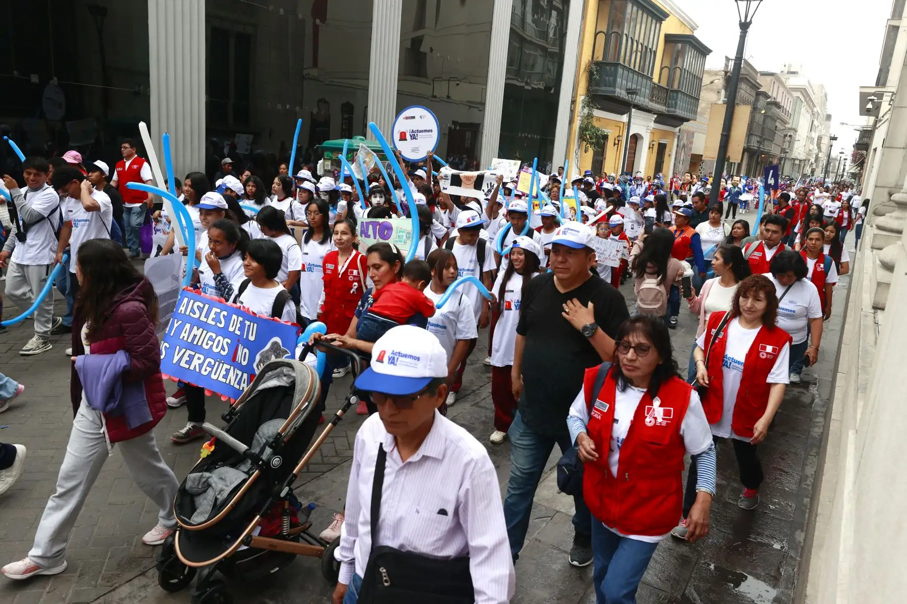 Ministerio de Mujer realiza pasacalle contra la violencia hacia niñas y adolescentes "¡Actuemos YA! Salvemos a las niñas de la violencia sexual". Foto: ANDINA/ Vidal Tarqui