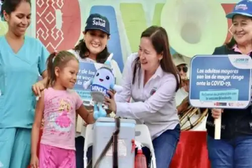 Hoy el Minsa cierra la segunda jornada de vacunación en todo nuestro territorio peruano.