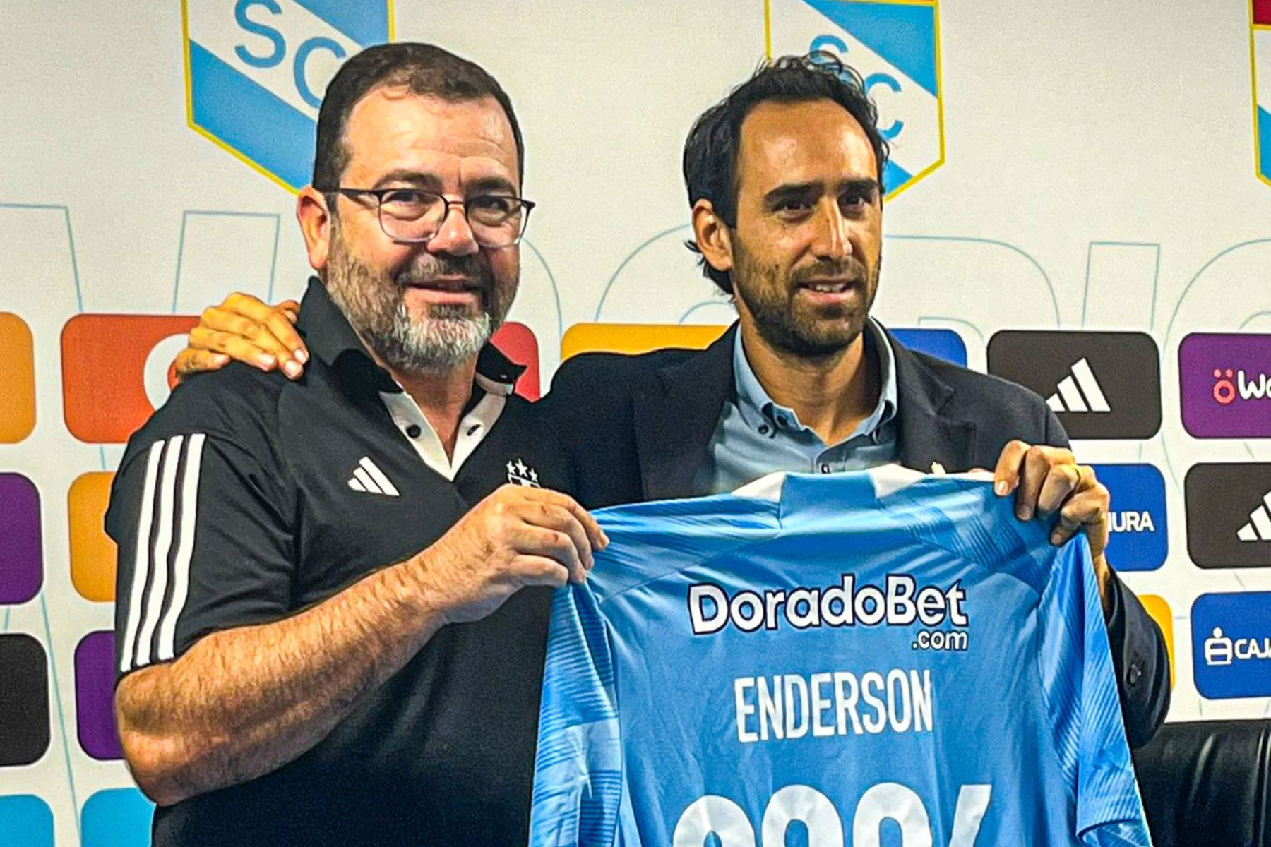 Enderson Moreira es presentado como nuevo entrenador de Sporting Cristal