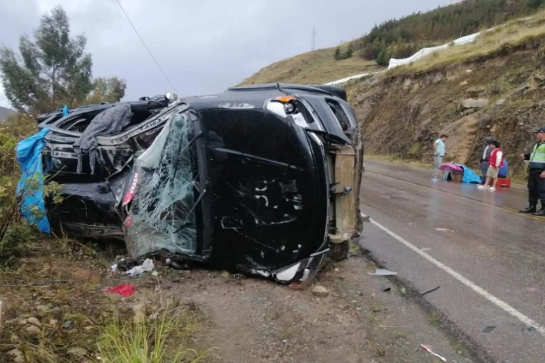 El vehículo siniestrado, de placa de rodaje BVE-710, partió de la ciudad de Ayacucho con destino a San Francisco, en el Vraem.