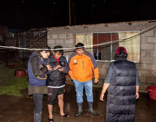 Daños materiales en viviendas e inundaciones de calles es el saldo de las lluvias intensas que afectaron a diversas ciudades de la región Puno. Foto: Alberto Alejo.