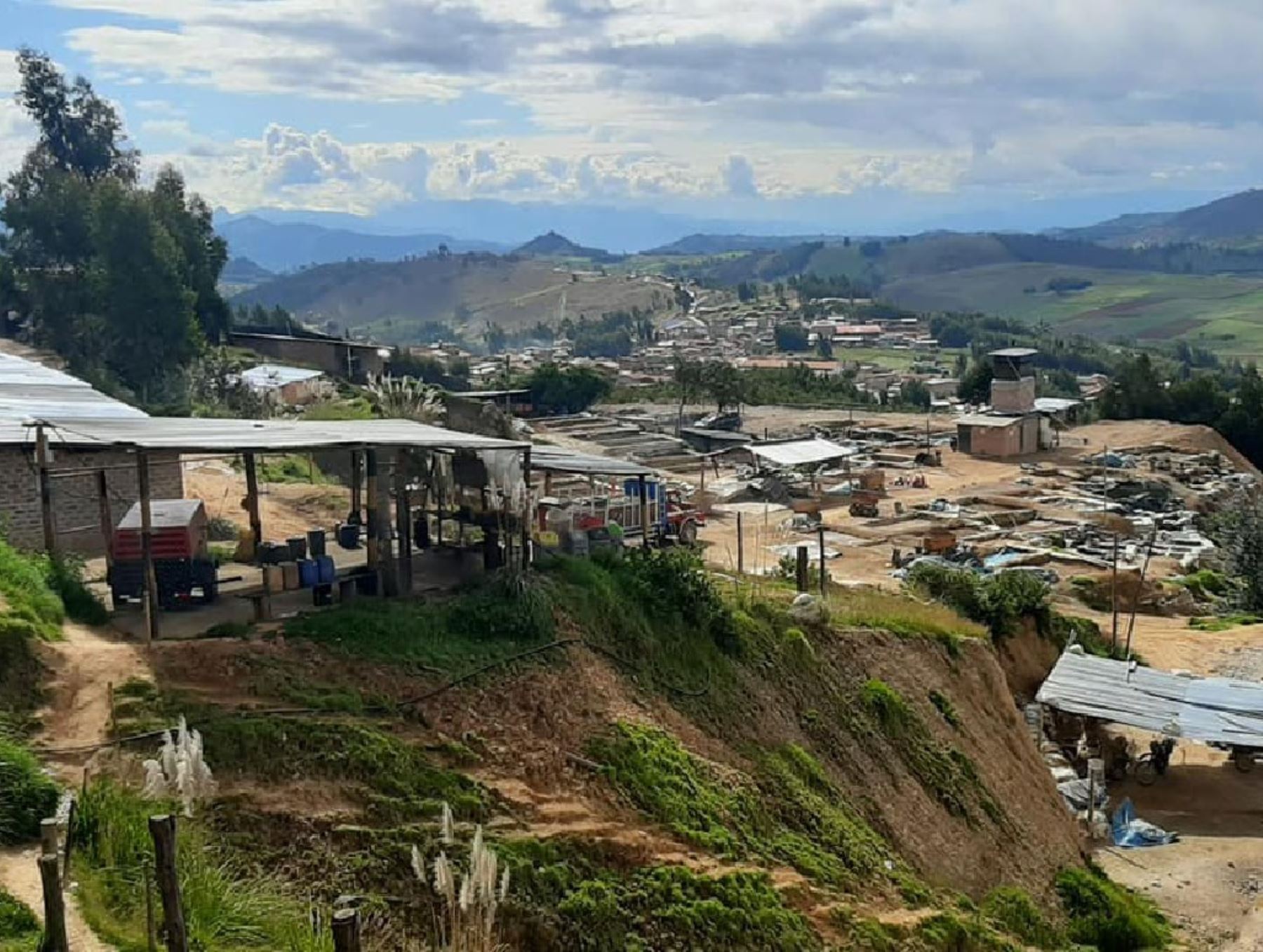 El cerro El Toro es una de las zonas de la región La Libertad donde operan mineros ilegales y donde se produjo el ataque contra los cuatro policías. ANDINA/Difusión