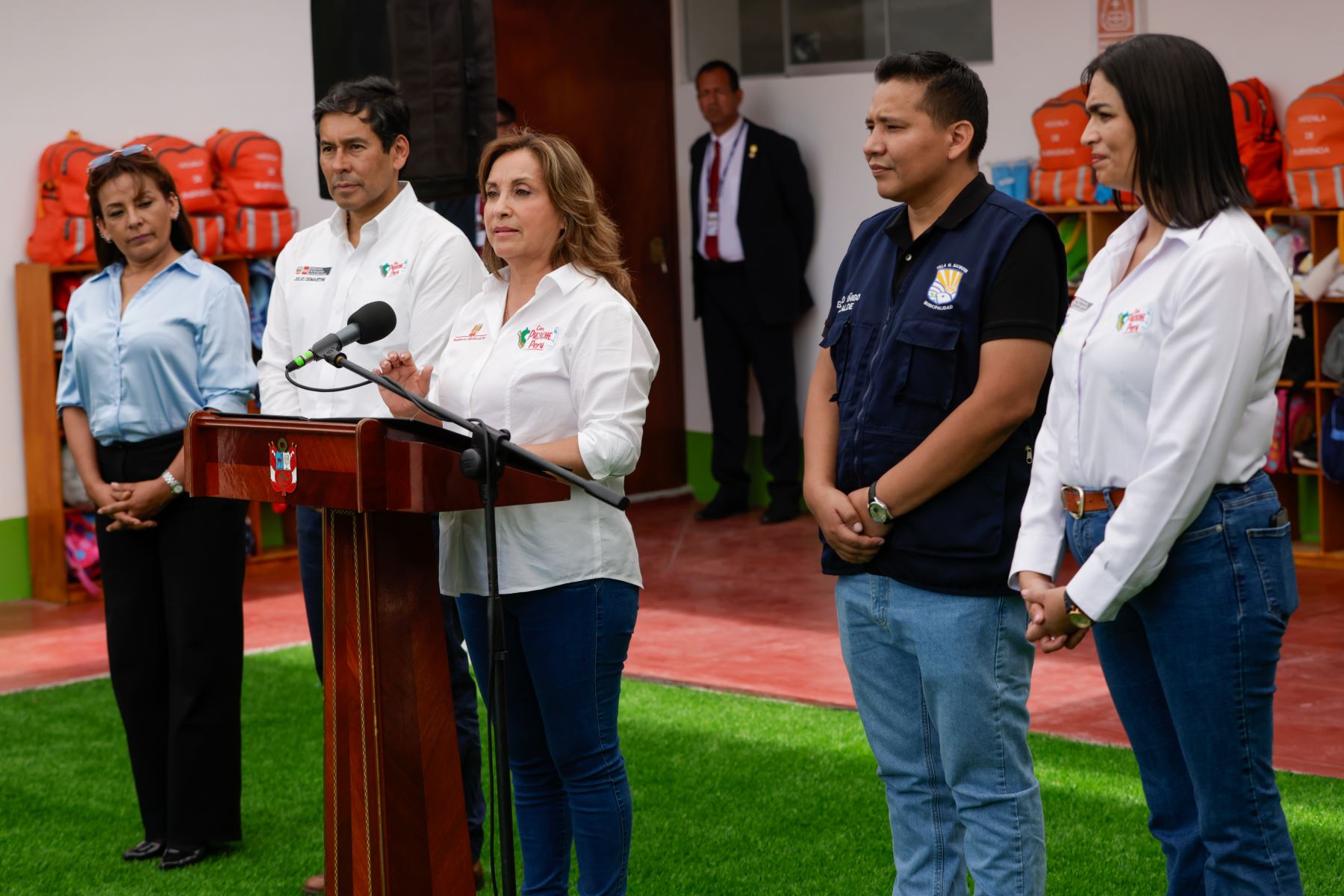 La presidenta Dina Boluarte participó en la inauguración del Centro Infantil de Atención Integral Comunal Huellitas en la Arena en Villa el Salvador. Foto: Prensa Presidencia