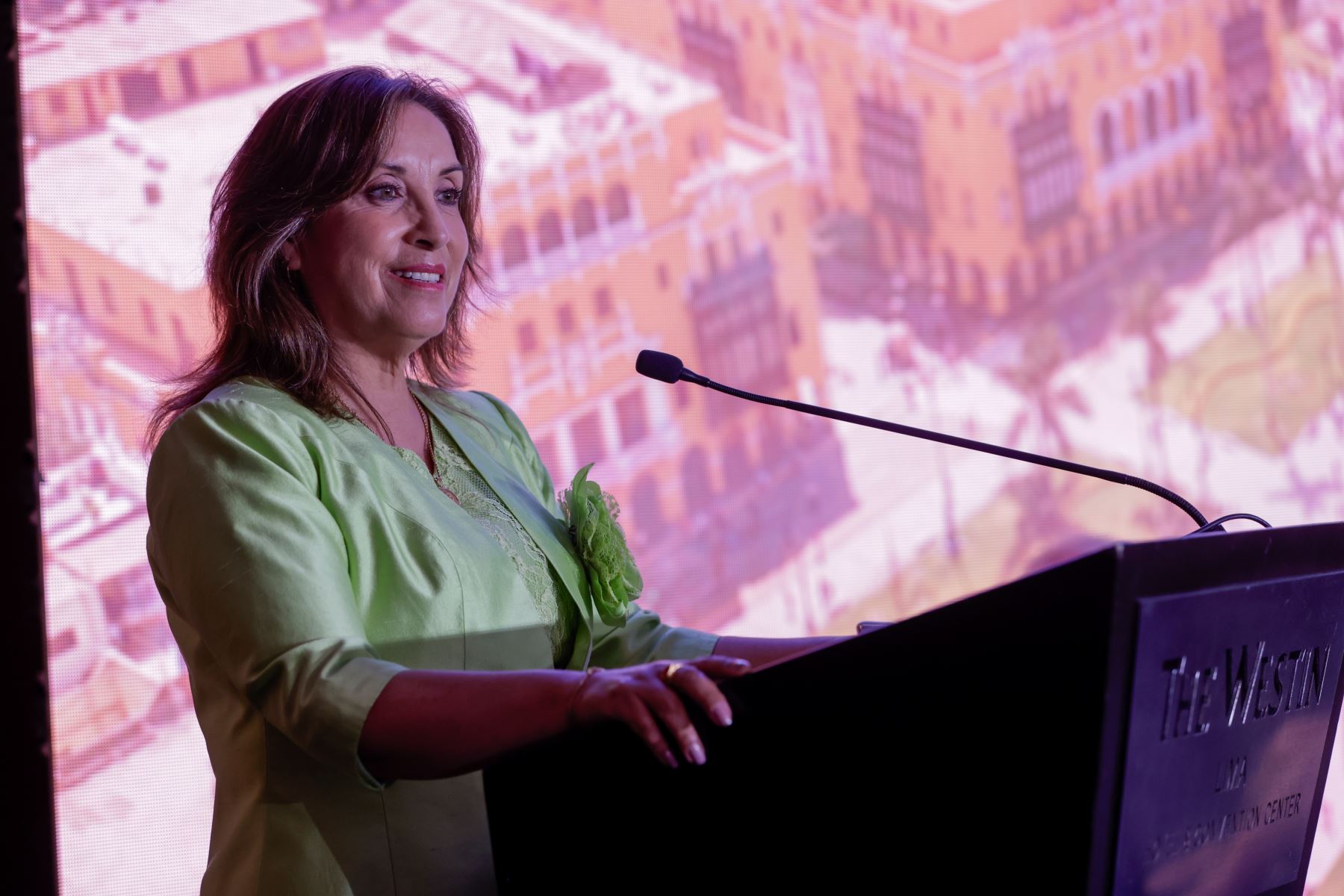 La mandataria Dina Boluarte participó en la clausura de la XVII Conferencia de Inversiones: Promoviendo la inversión sostenible e incluyente en el Perú. Foto: ANDINA/ Prensa Presidencia