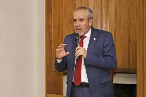 Luis Lescano, presidente del Consejo Nacional de Educación (CNE). Foto: Difusión