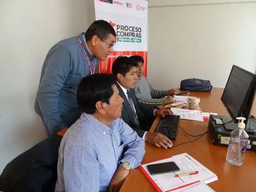 Qali Warma capacita a comités de compra para asegurar servicio alimentario escolar del 2024.