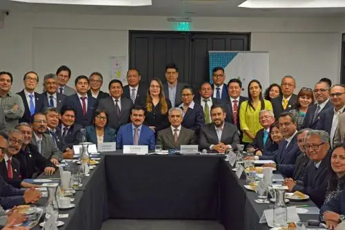 Autoridades de universidades se reunieron con el Consejo Nacional de Ciencia, Tecnología e Innovación Tecnológica para mejorar calidad de sus publicaciones 