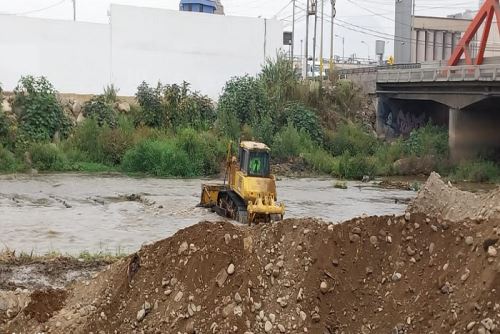 En diciembre se tienen programadas 6 intervenciones más en ríos y quebradas en las provincias de Chepén, Ascope y Trujillo, donde se retirará más de 112 mil metros cúbicos de tierra y maleza.