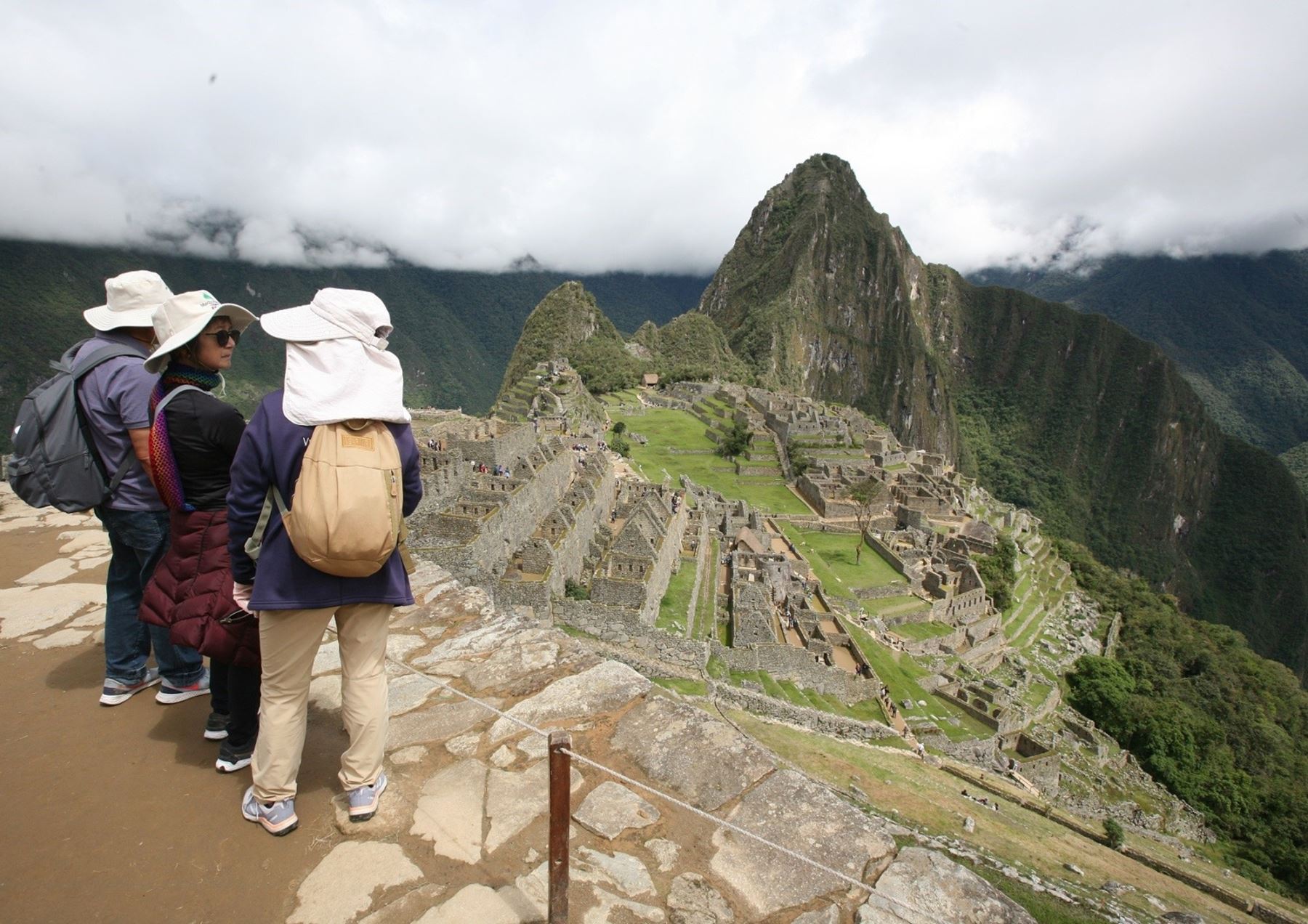 Desde el 2024 Machu Picchu podría recibir un aforo máximo de 5,600 visitantes por día, según el acuerdo de los miembros de la Unidad de Gestión de este atractivo turístico. ANDINA/Percy Hurtado Santillán