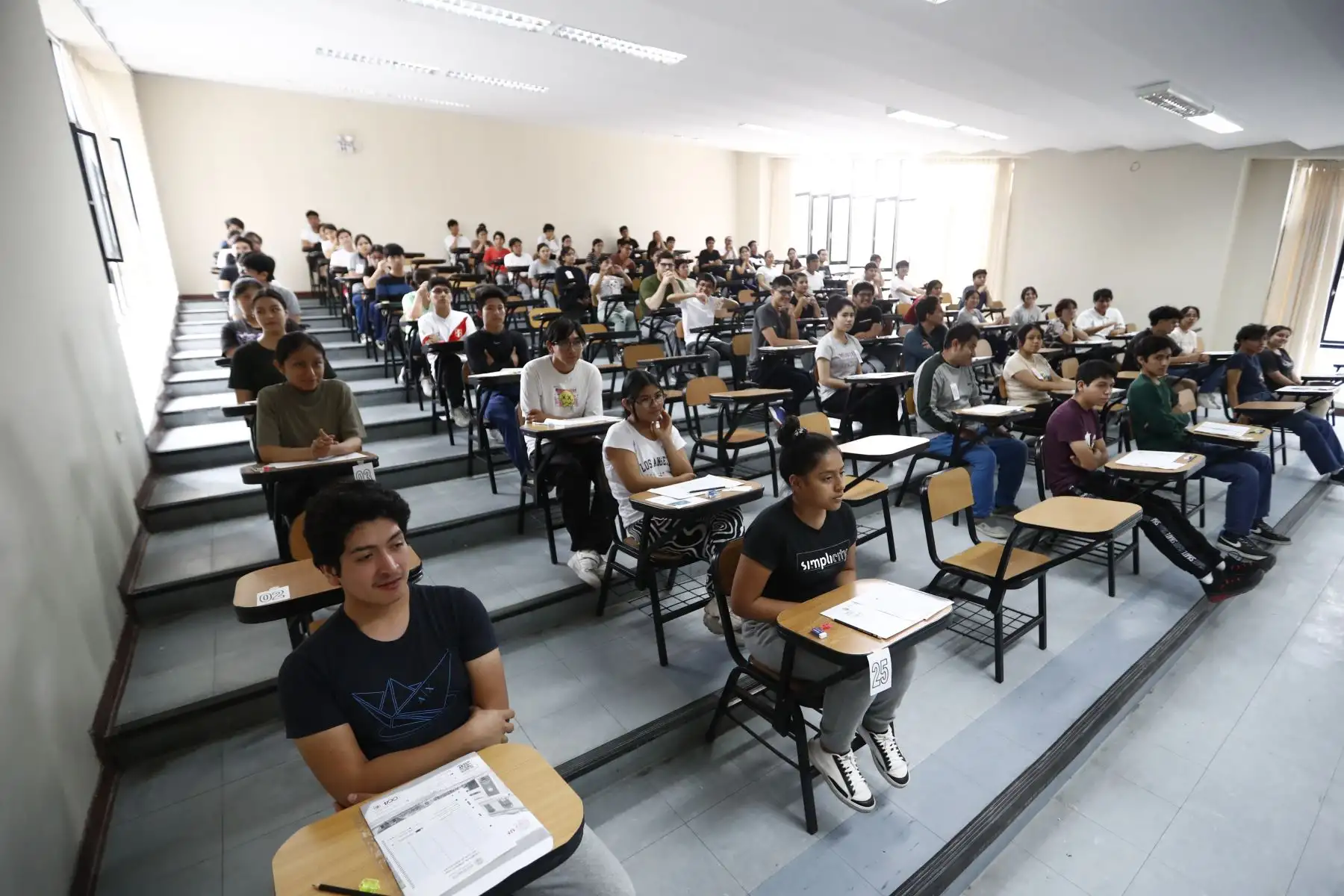 Hoy y mañana estará bloqueado el internet en todos los pabellones de la ciudad universitaria para evitar que se vulnere la seguridad. Foto: ANDINA/Daniel Bracamonte