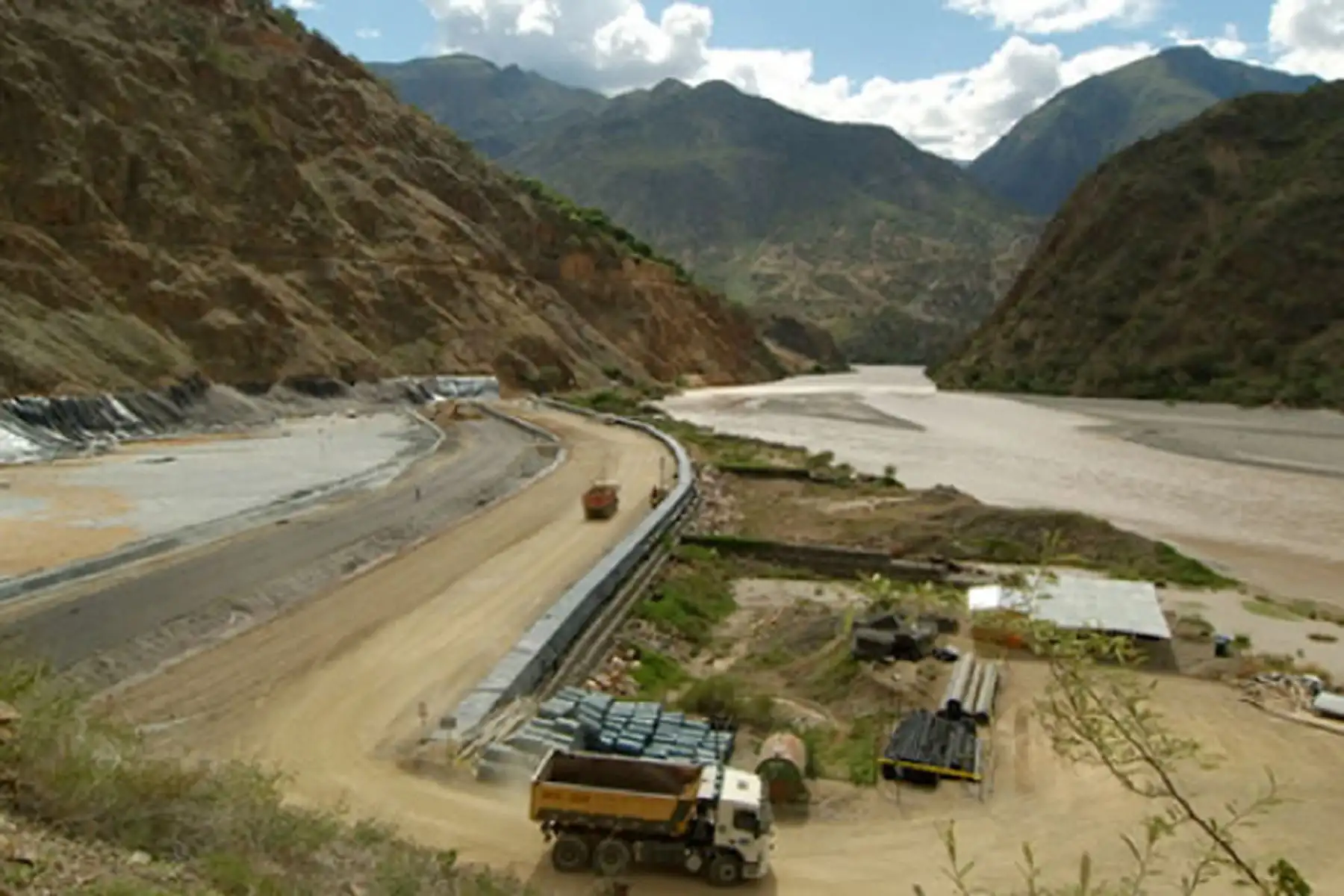 Instalaciones de Minera Poderosa, en Pataz, La Libertad. ANDINA/Difusión