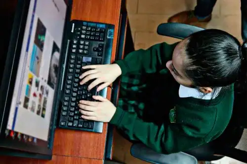 En los últimos cinco años, se reporta un aumento del 329% en archivos de material de abuso sexual infantil. Foto: ANDINA