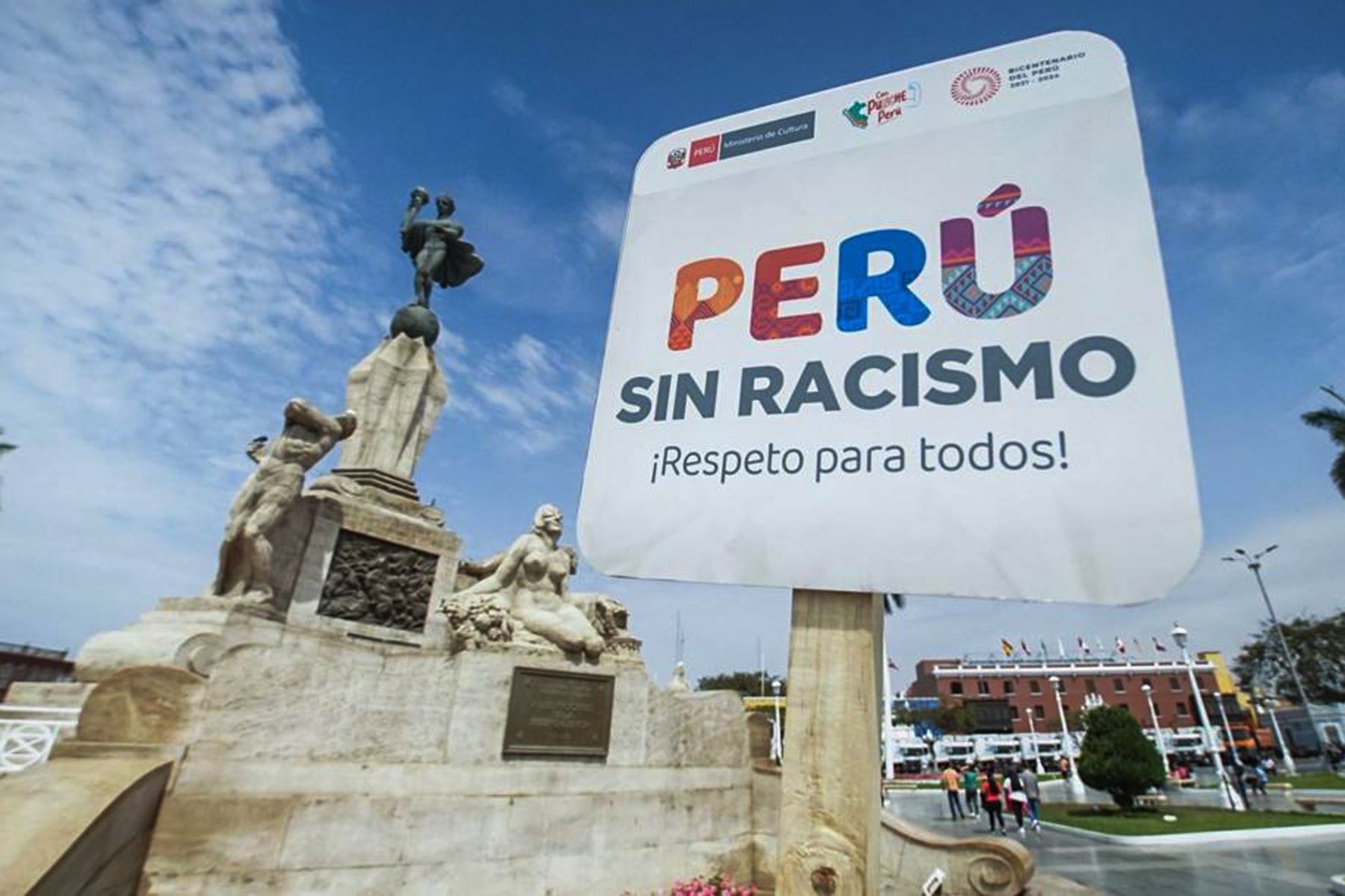 El Ministerio de Cultura inicia desde hoy la campaña "El racismo no es de hermanos", para visibilizar a la discriminación étnico–racial, como una problemática que afecta el desarrollo integral de las peruanas y peruanos.
Foto: Mincul