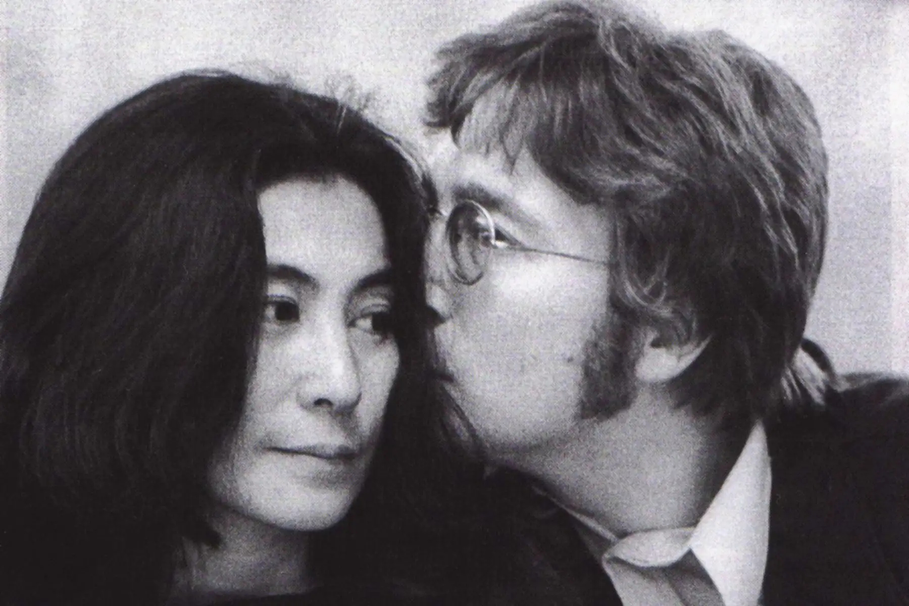 John Lennon y su esposa Yoko Ono 

Foto:Internet/Medios
