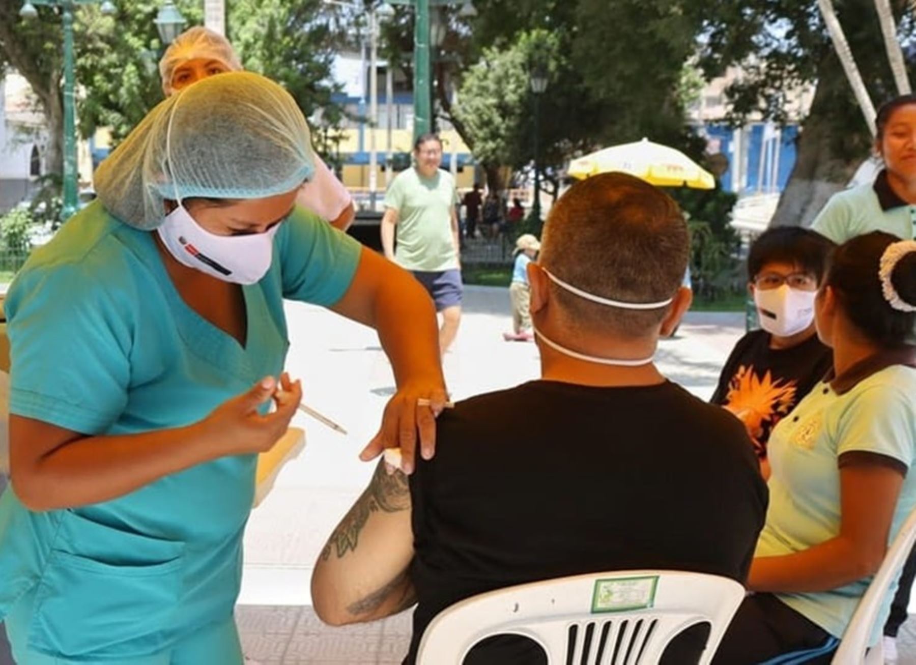 Autoridades de salud de Piura intensifican la campaña de vacunación contra el covid-19 ante el incremento de casos de esta enfermedad. ANDINA/Difusión