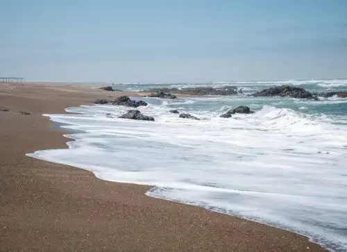 Solo cinco playas y cinco piscinas públicas de Tacna fueron declaradas saludables por las autoridades de Salud de esta región. ANDINA/Difusión