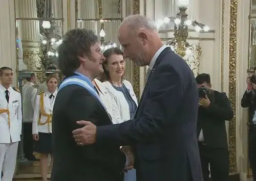 Canciller Javier González-Olaechea y presidente de Argentina, Javier Milei.