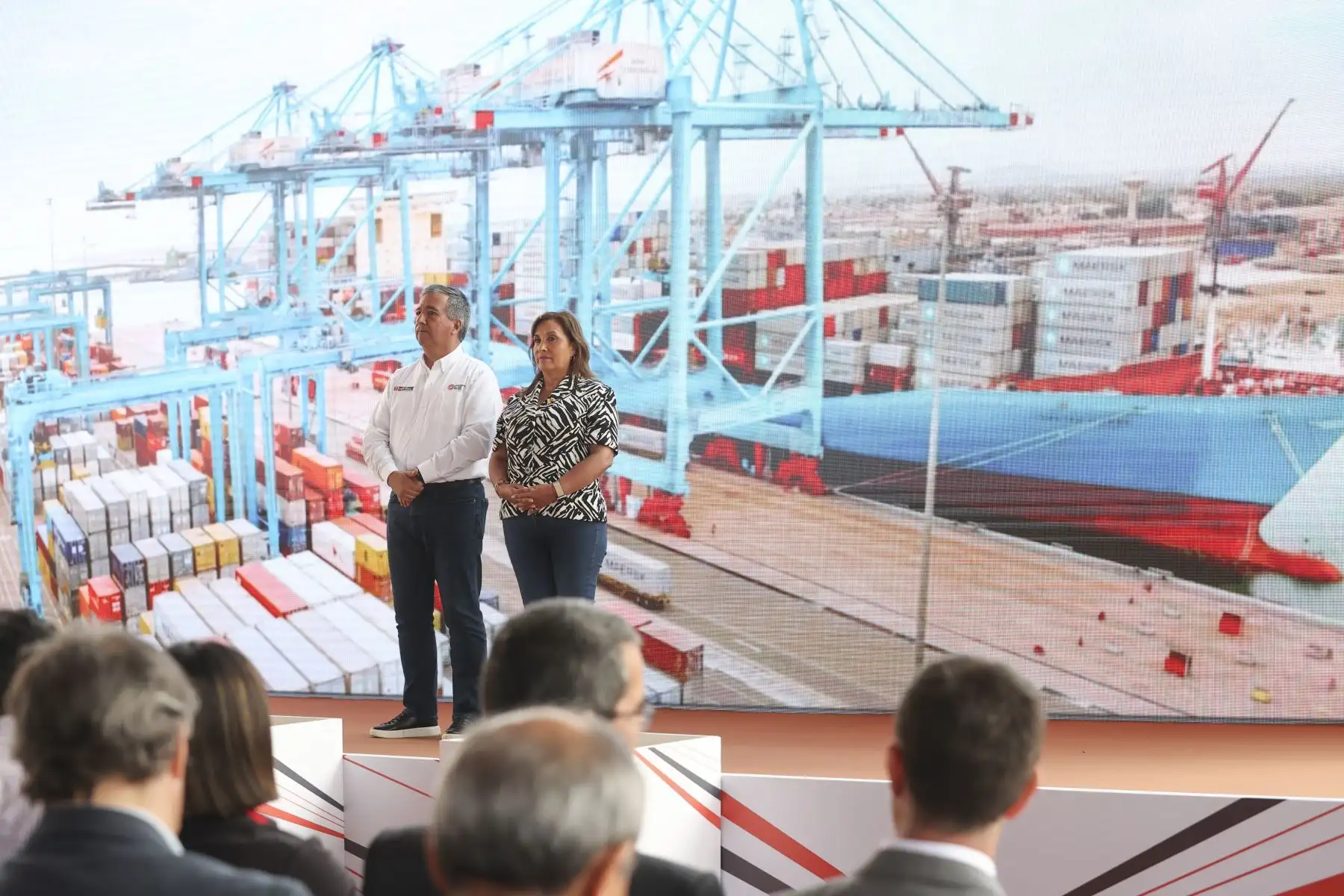 Presidenta Dina Boluarte participa en la ceremonia de colocación de la primera piedra de la etapa 3A del Terminal Norte Multipropósito del Callao. Foto: ANDINA/ Prensa Presidencia