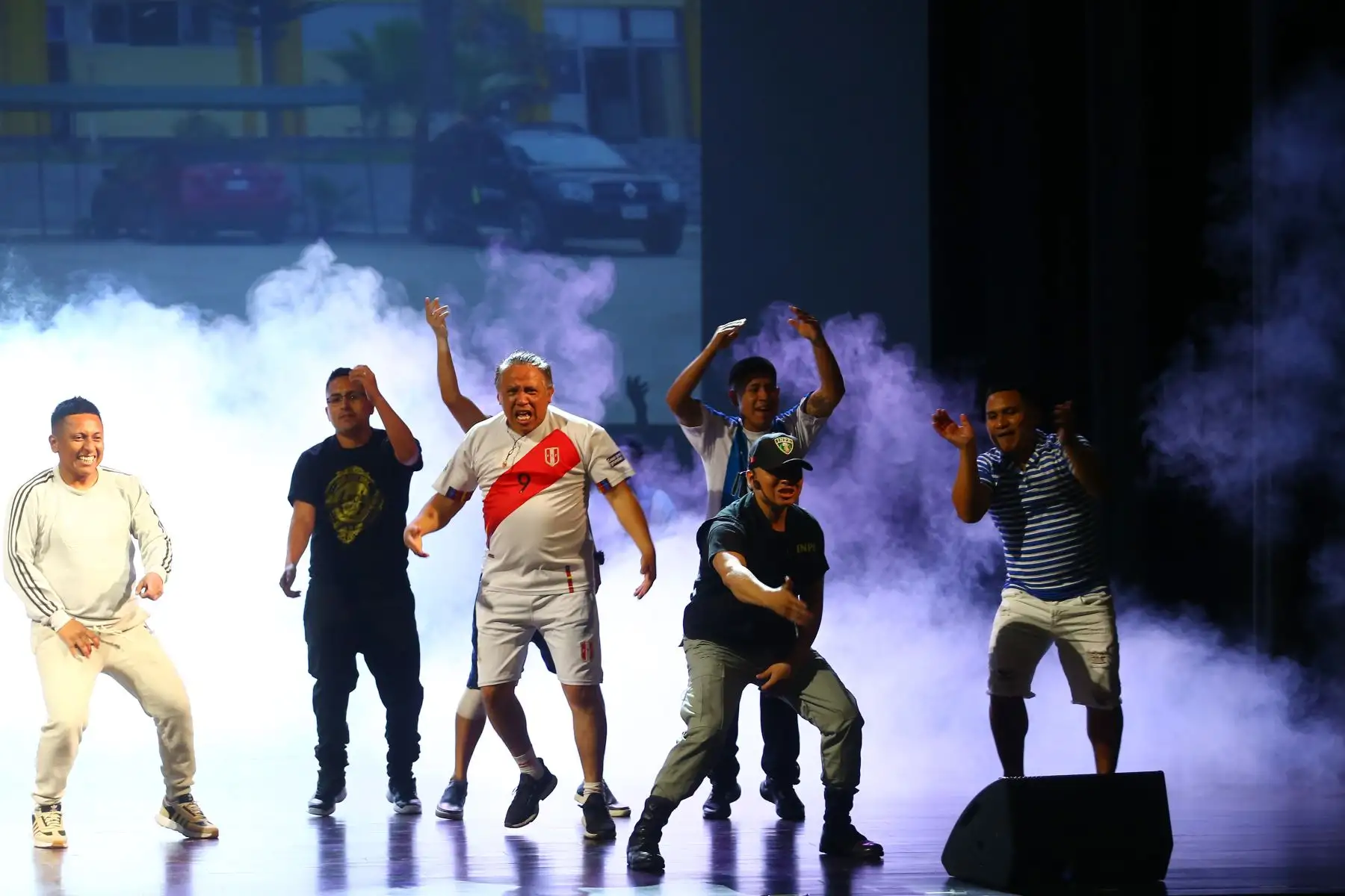 La obra tiene canciones y coreografías creadas por los internos bajo la asesoría de coreógrafo Juan Pablo Lostanau y la dirección musical del maestro Pablo Morales Daal. La dirección de la obra está a cargo de Yashim Bahmonde. 
Foto: ANDINA/Eddy Ramos