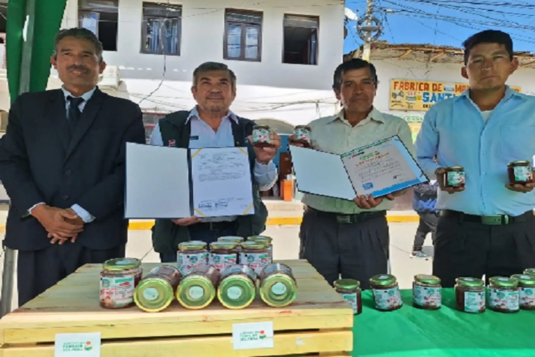 La adquisición fue realizada por la Municipalidad Provincial de Huaylas, en la región Áncash, por un monto aproximado de 10 mil soles.