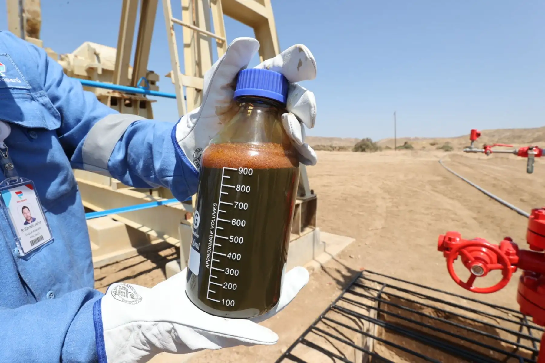 Petroperú viene operando con responsabilidad los lotes petroleros del noroeste I, VI y Z-69, cumpliendo su compromiso de mantener una producción óptima y sostenida en estos tres lotes que opera directamente como parte de los contratos para explotación suscritos con Perupetro el presente año. Foto: ANDINA/Juan Carlos Guzmán
