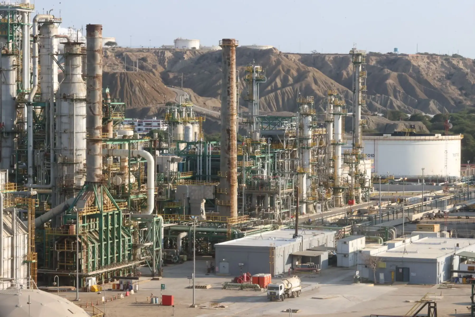 La producción petrolera de Petroperú en la Refinería de Talara en los Lotes I, IV y Z-69, se elevó a 7,200 barriles diarios en noviembre de 2023, informó el presidente de la empresa estatal, Pedro Chira.
Foto: ANDINA/Juan Carlos Guzmán