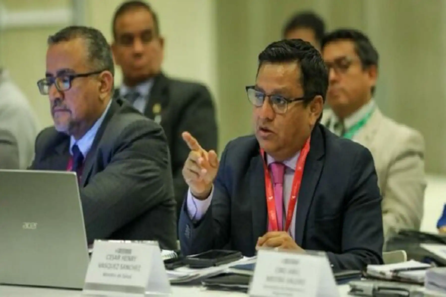 Participaron gobernadores regionales, alcaldes, directores y gerentes regionales de salud y otras autoridades y representantes. Todos ellos fueron escuchados por el equipo técnico del Ministerio de Salud (Minsa) para resolver las problemáticas que se presentan en cada zona.