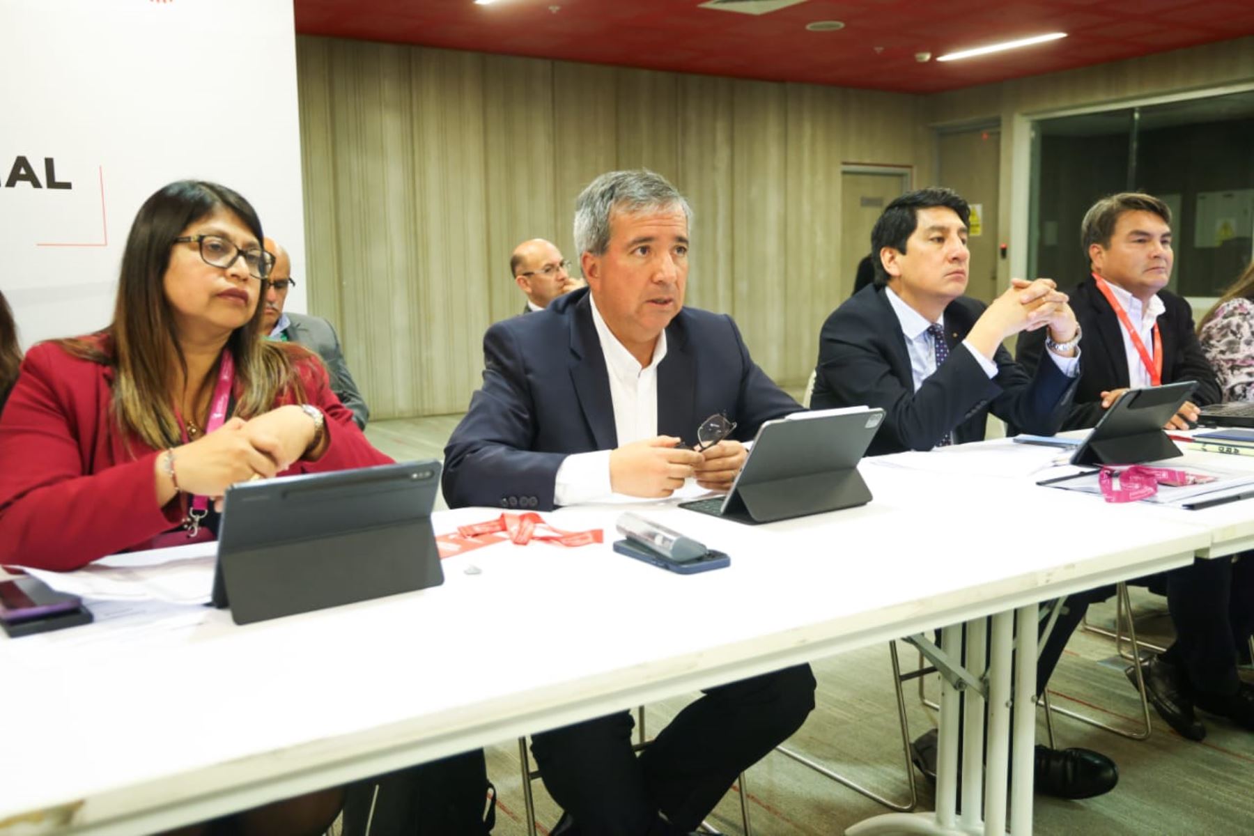 MTC articula acciones con gobiernos regionales para la continuidad de obras.