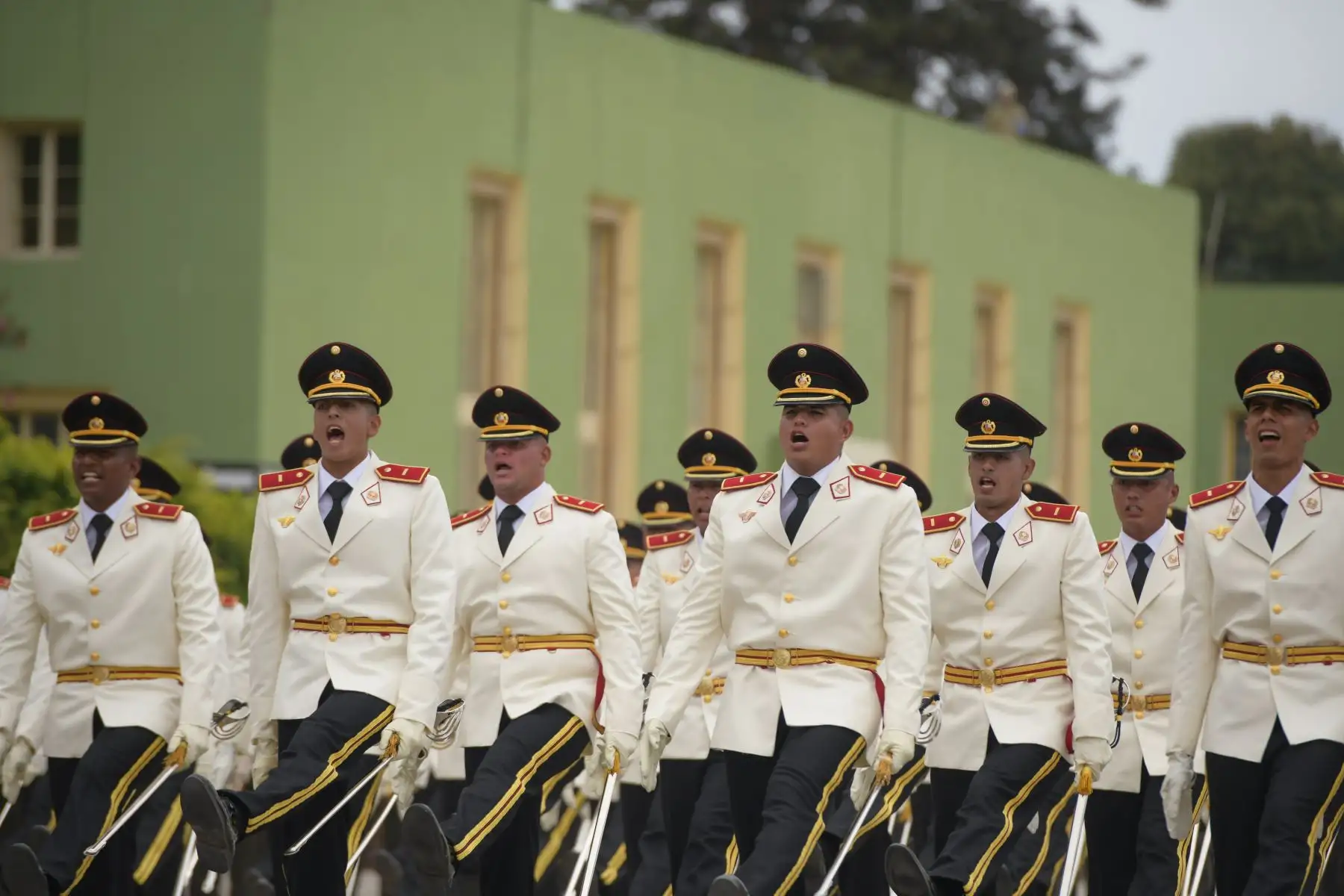 Presidenta de la república, Dina Boluarte, participó en la ceremonia de graduación de alféreces y subtenientes de la Escuela Militar de Chorrillos. Foto: ANDINA/Prensa Presidencia