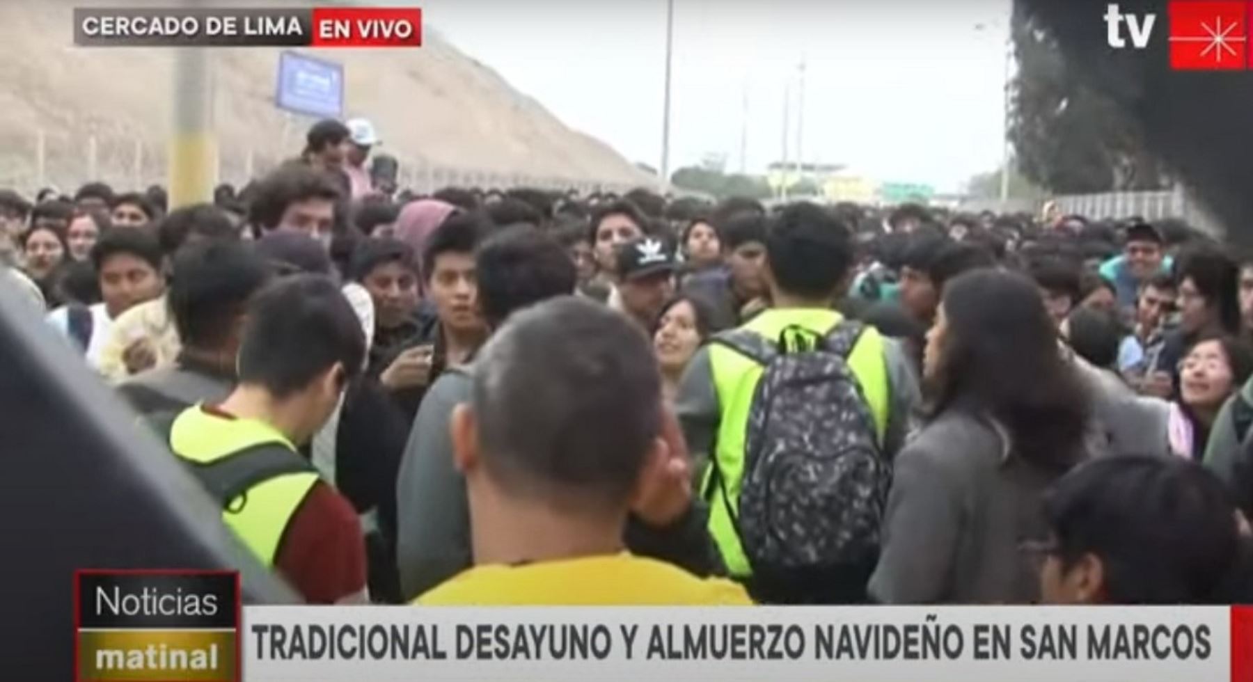 San Marcos: estudiantes madrugan por el tradicional desayuno y almuerzo navideño